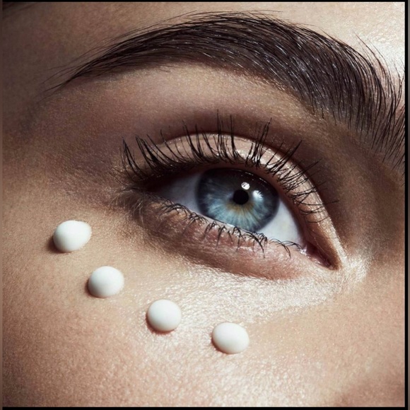 MZ Skin Soothe & Smooth-Hyaluronic Brightening Eye Complex, Firming Tri-Peptide - Picture 5 of 11